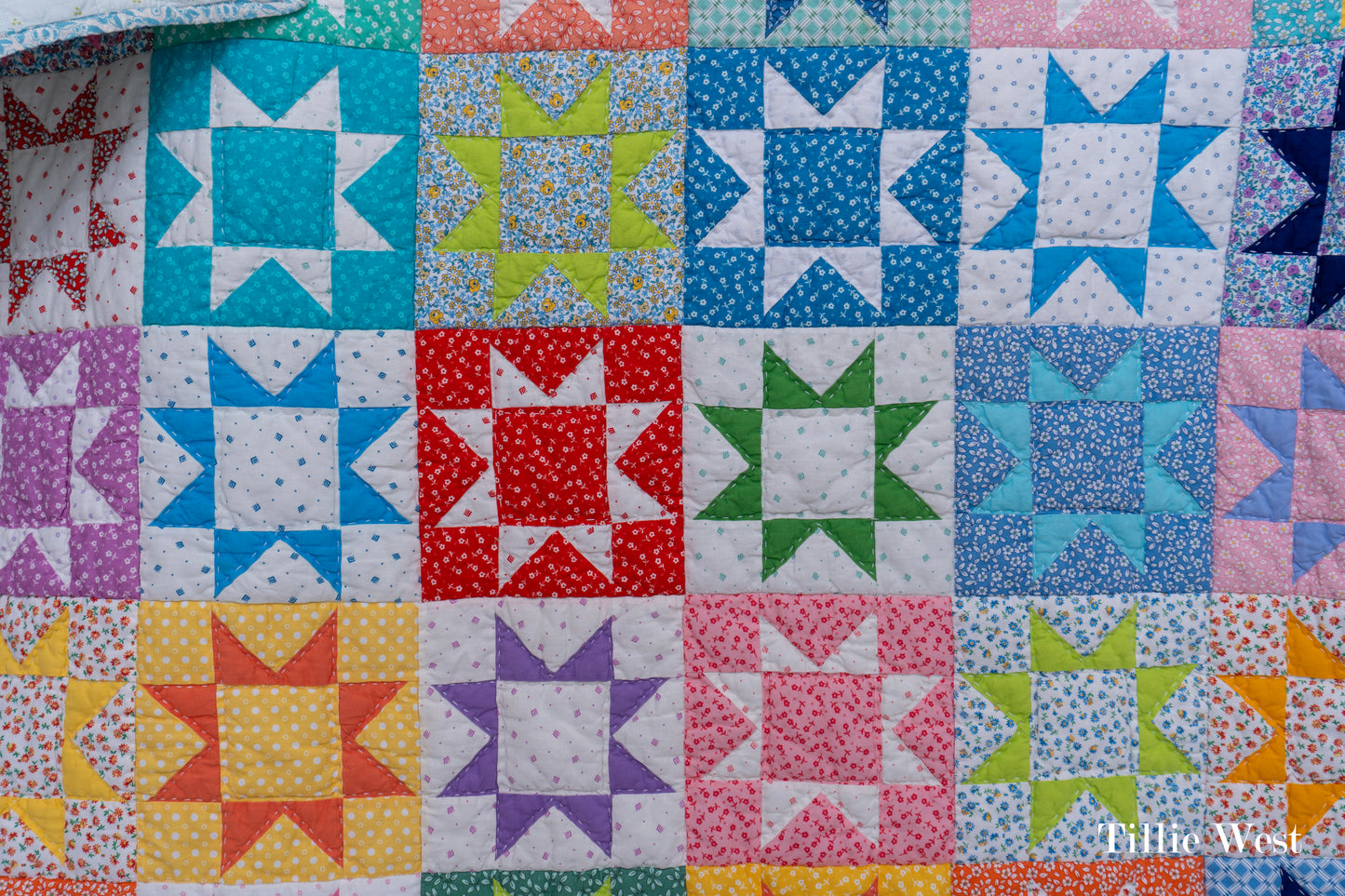 Retro Sawtooth Stars